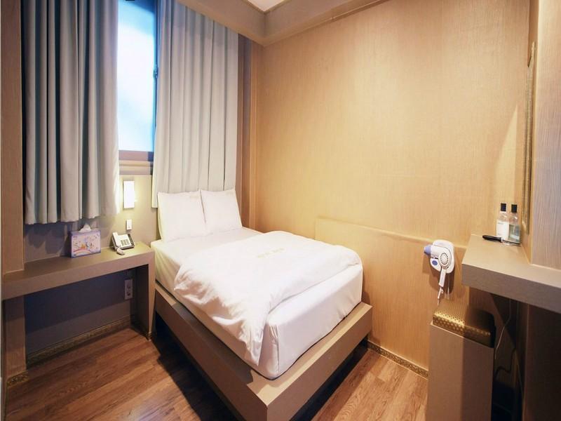 Hotel Raum Jeju Exteriör bild
