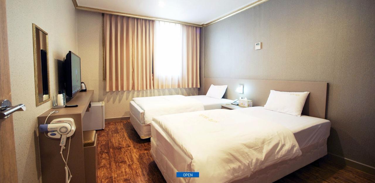 Hotel Raum Jeju Rum bild